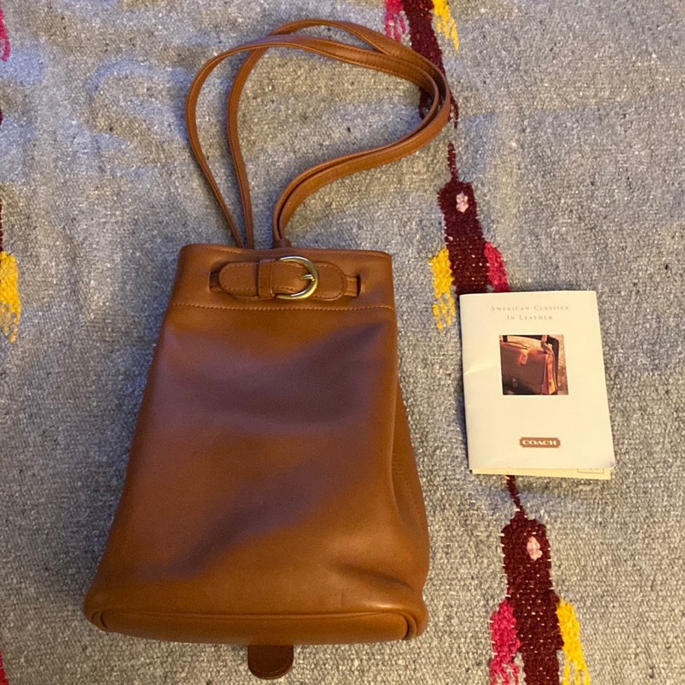 Over the shoulder COACH bag